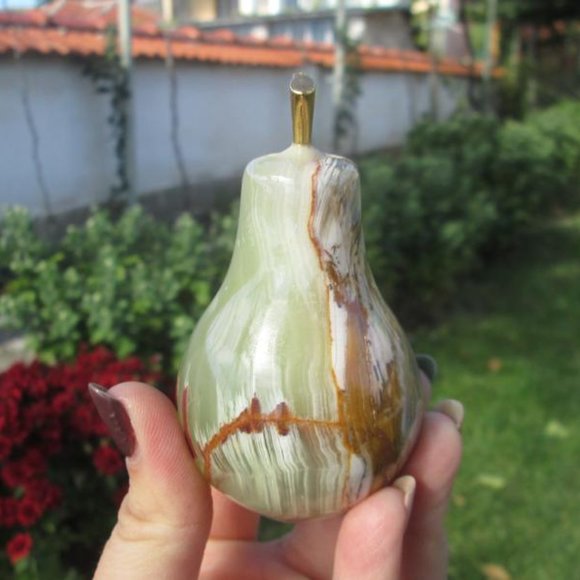 Marble pear, Onyx pear with metal stem, Vintage ma - Picture 2 of 3